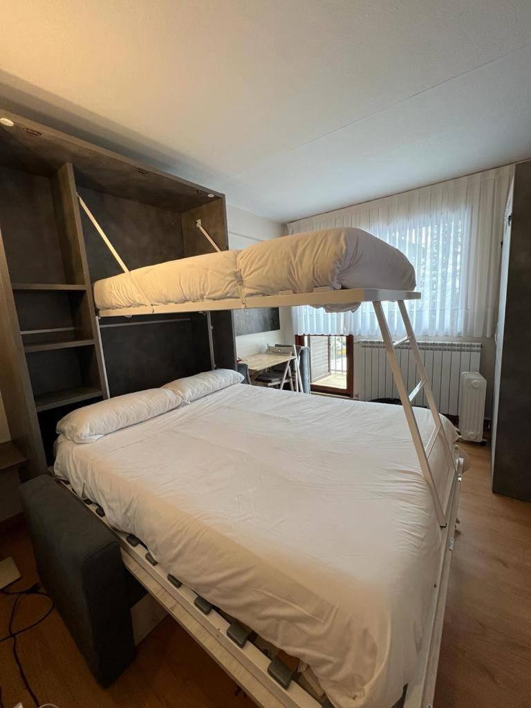 Estudio En Formigal Con Vistas A Las Pistas De Esqui Y Garaje - Esquia Sin Llaves Экстерьер фото